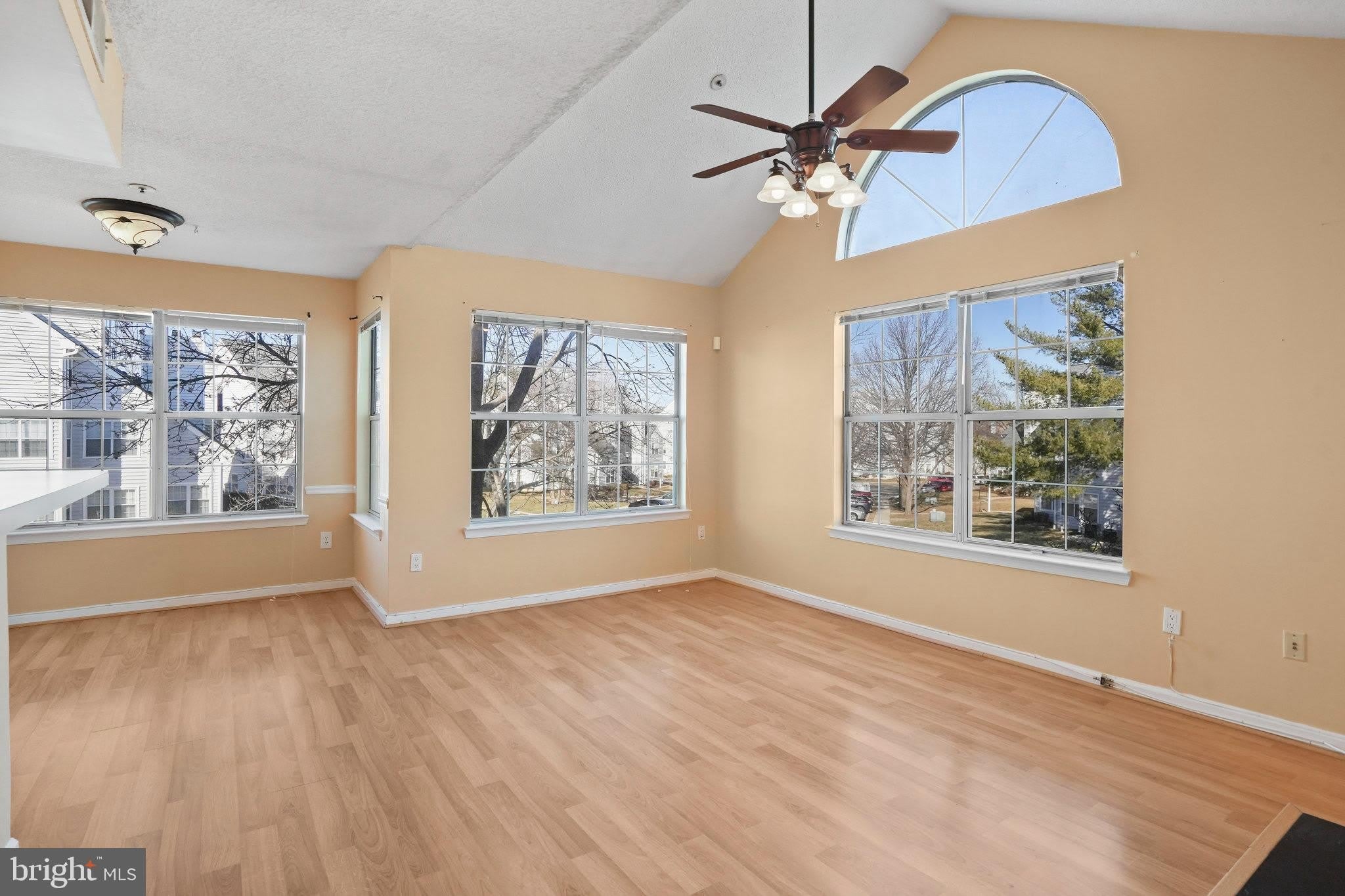 14023 VISTA Drive – photo 3