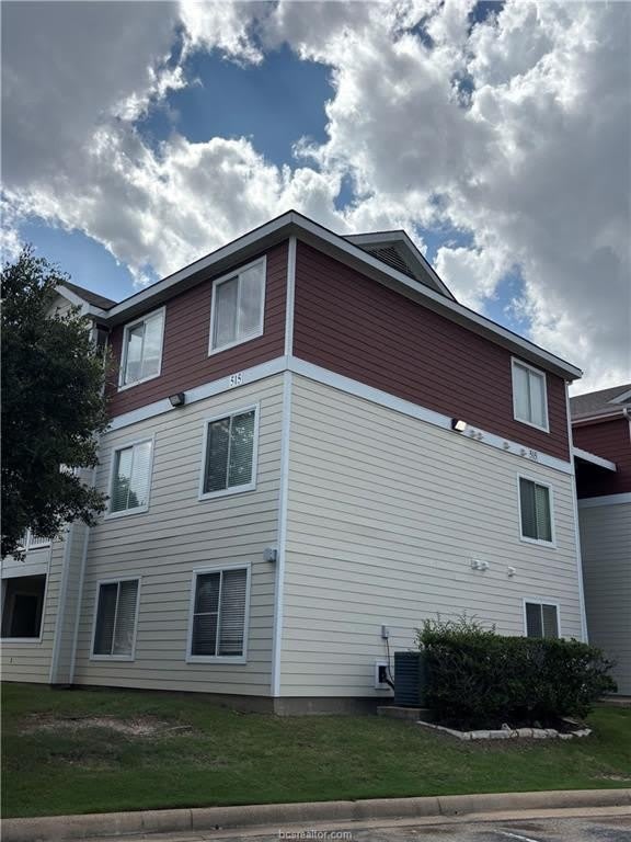 515 Southwest Parkway – photo 3