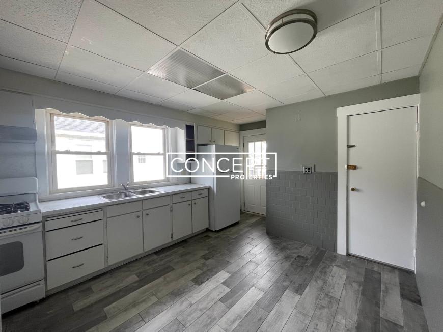 14 2nd St. – photo 5