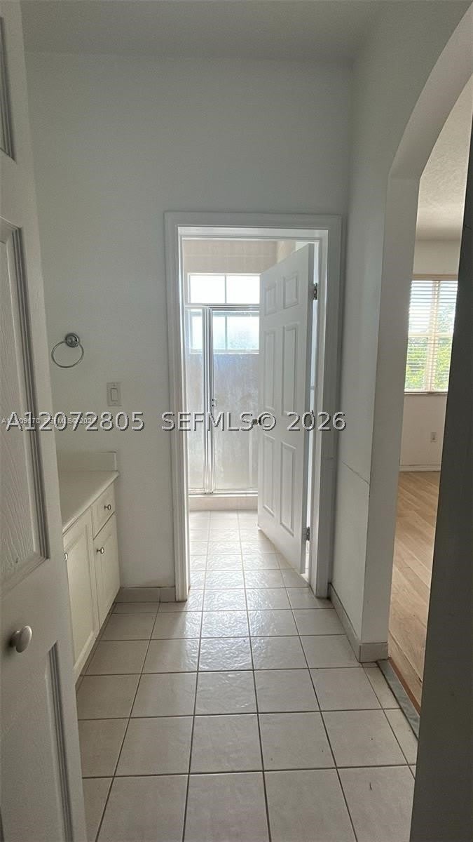 937 SW 143rd Ave – photo 3