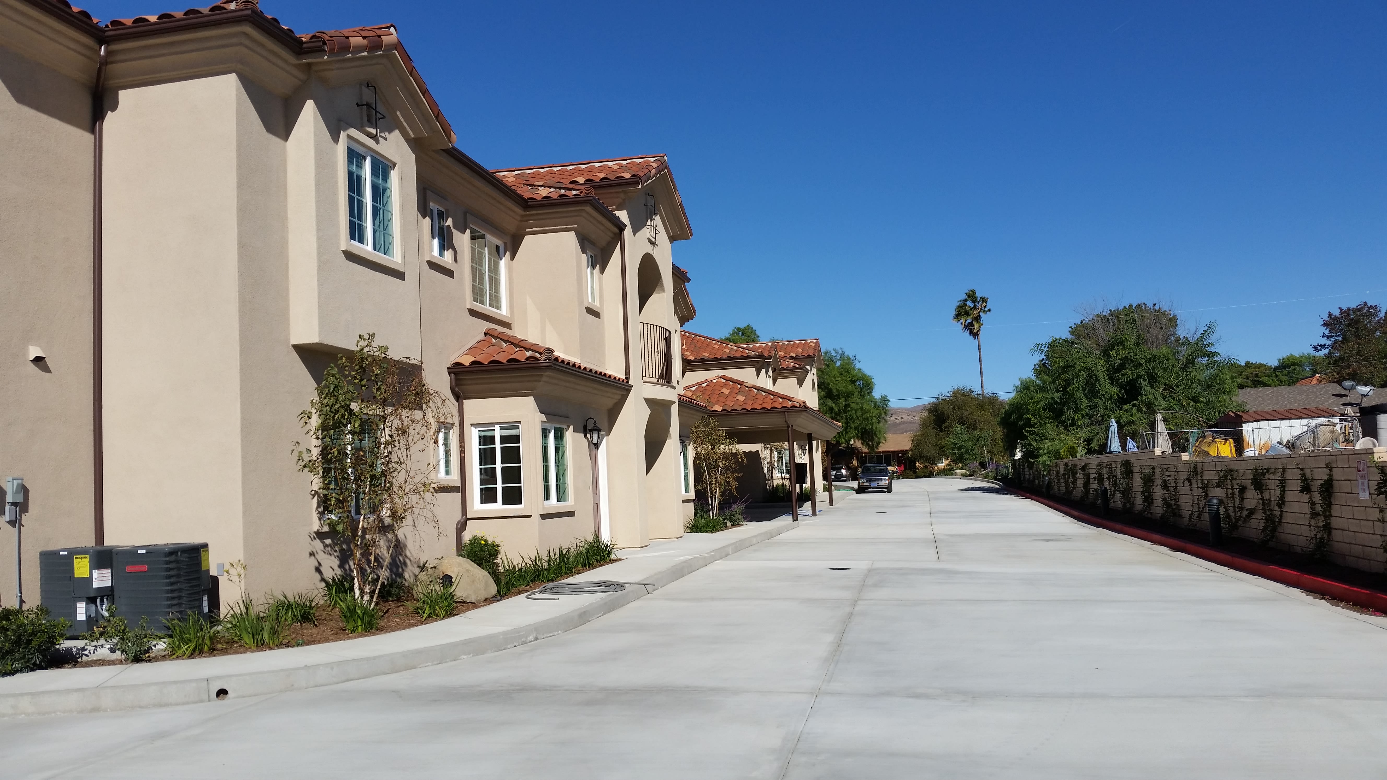 1380 Patricia Ave – photo 5