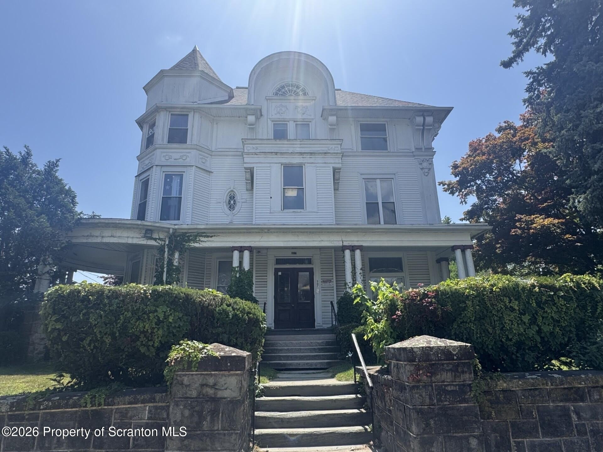 507 Broadway Street – photo 1