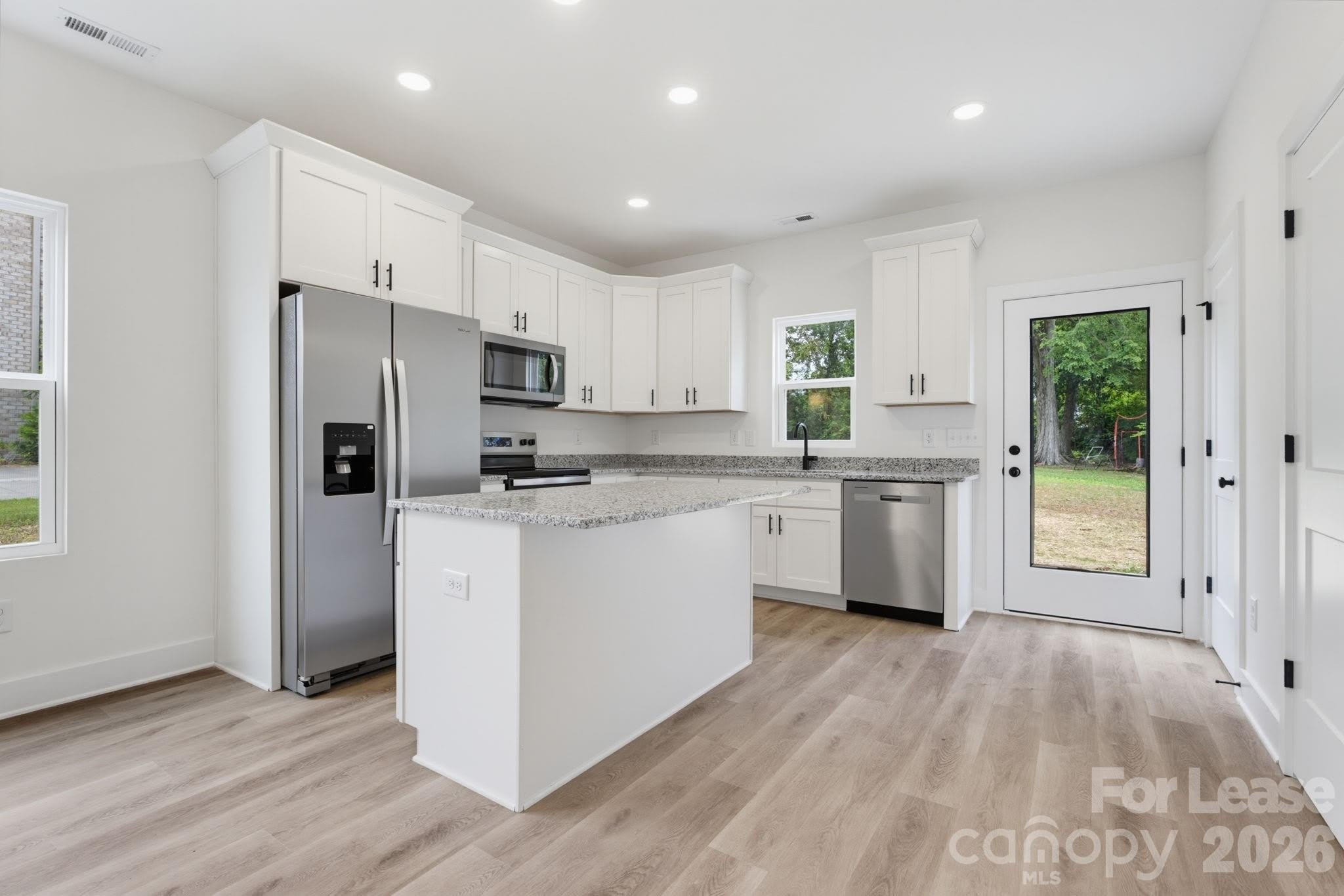 104 Maple Avenue NW – photo 2