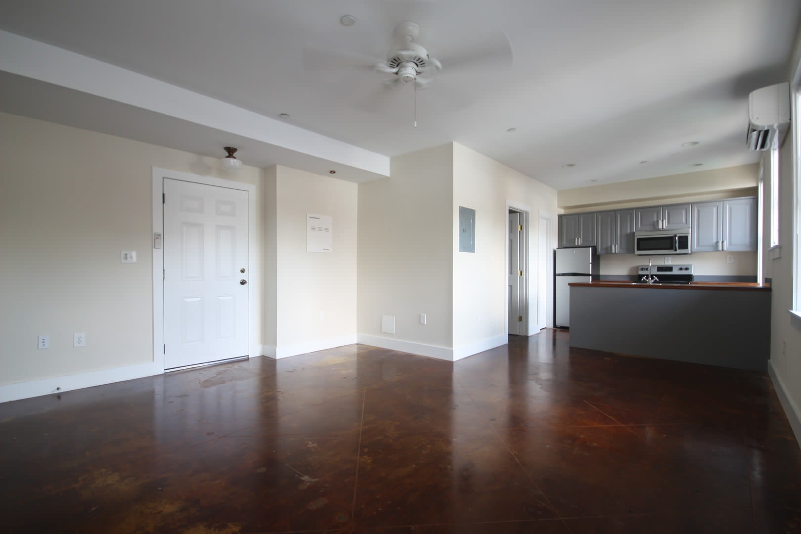 2200 Wisconsin Ave NW – photo 3