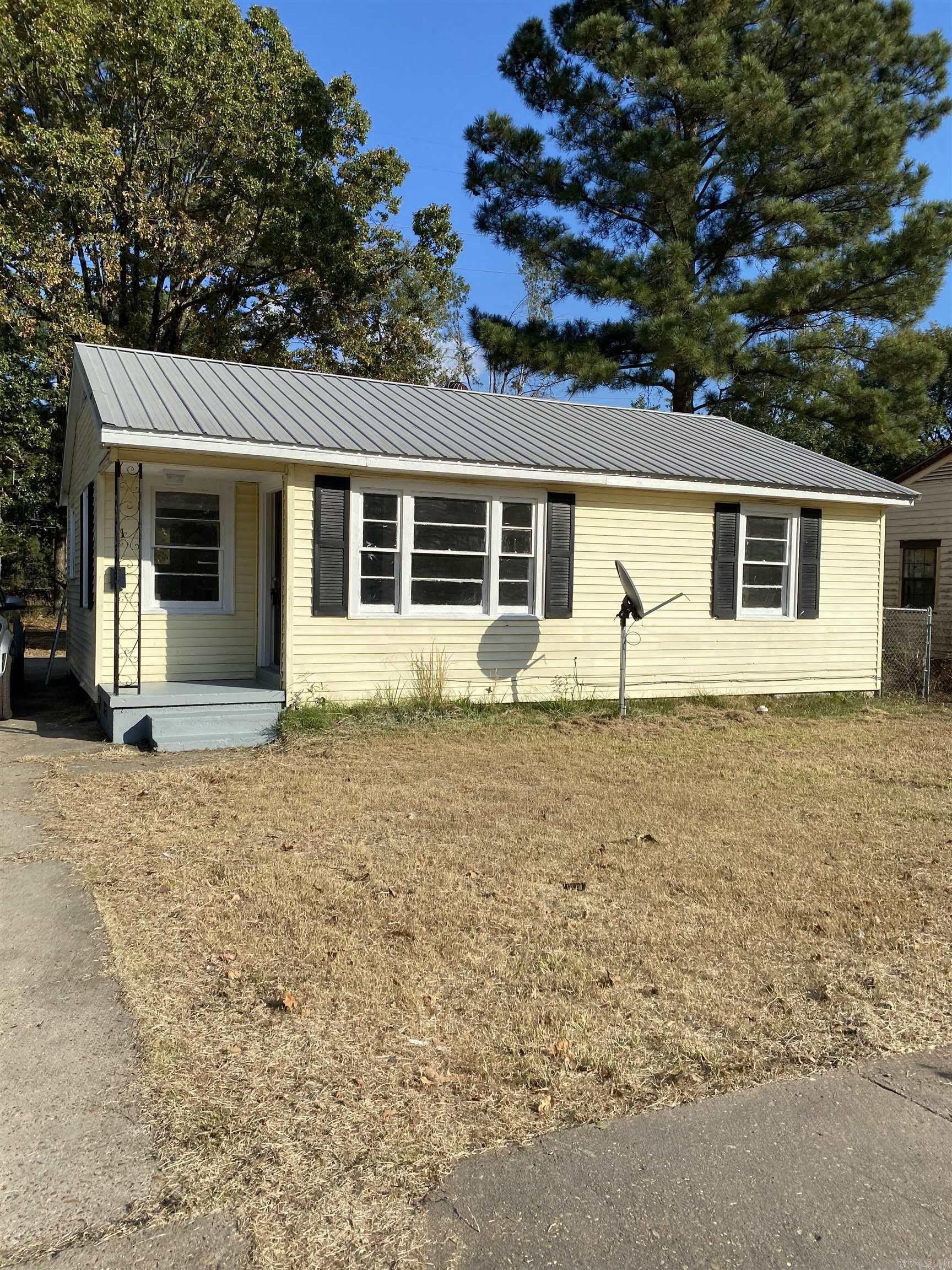 11 Shirley Street – photo 2