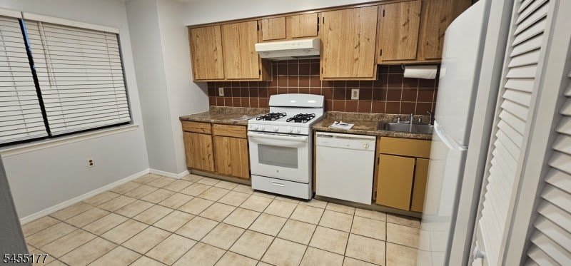 1909 Raspberry Ct – photo 5
