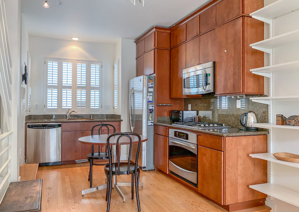 161 Shipley St. – photo 3