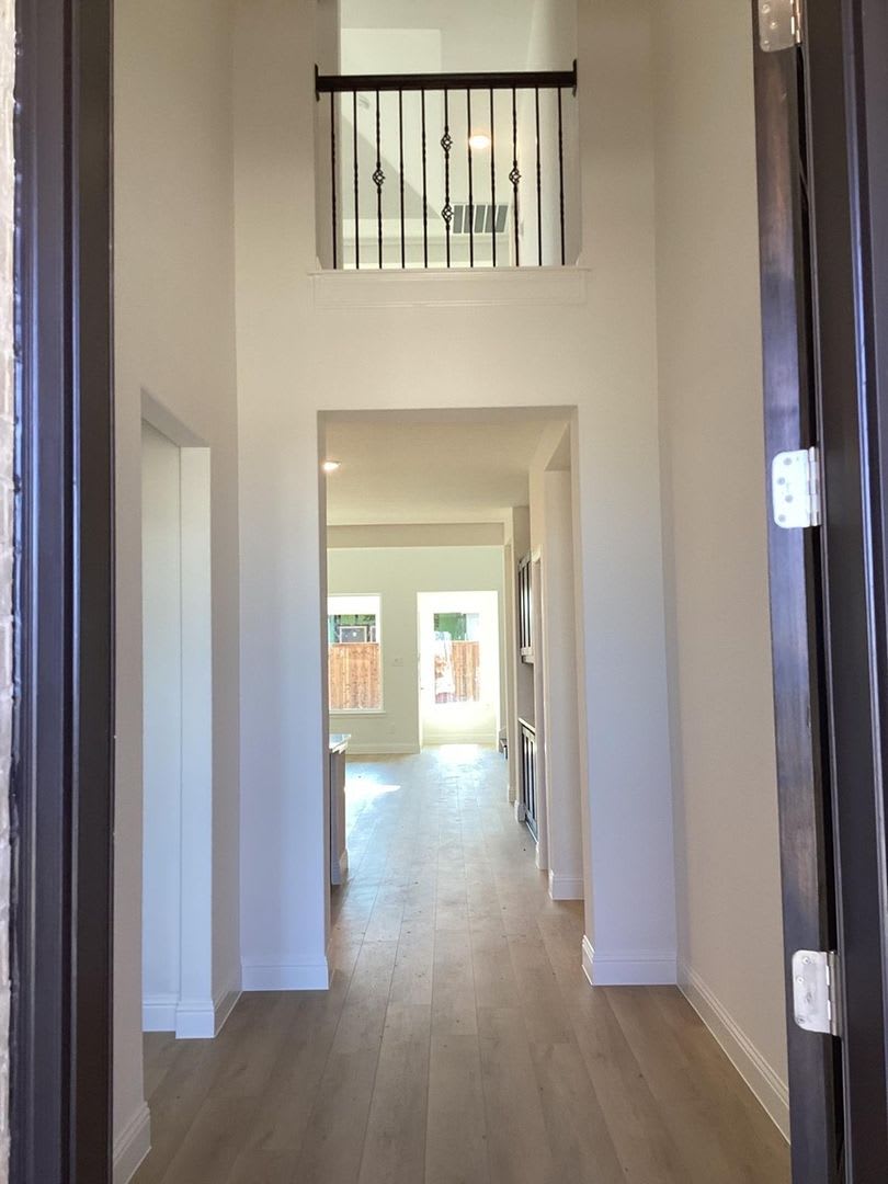 Spacious 4BR House in Celina – photo 3