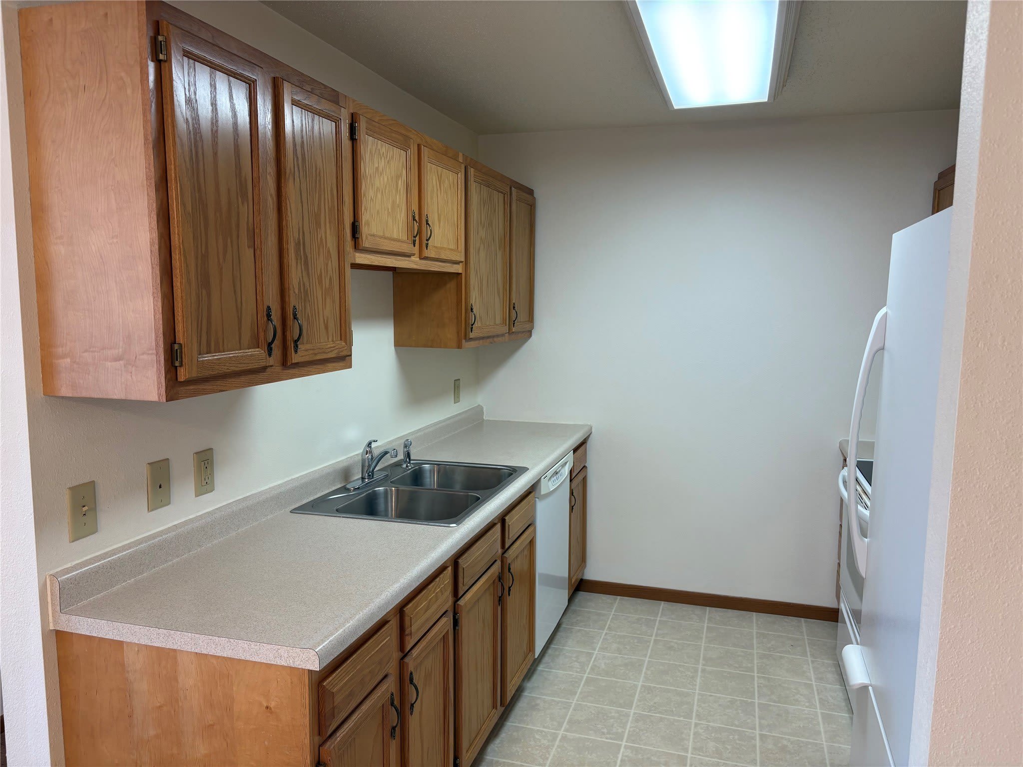 705 Bruce Court – photo 3