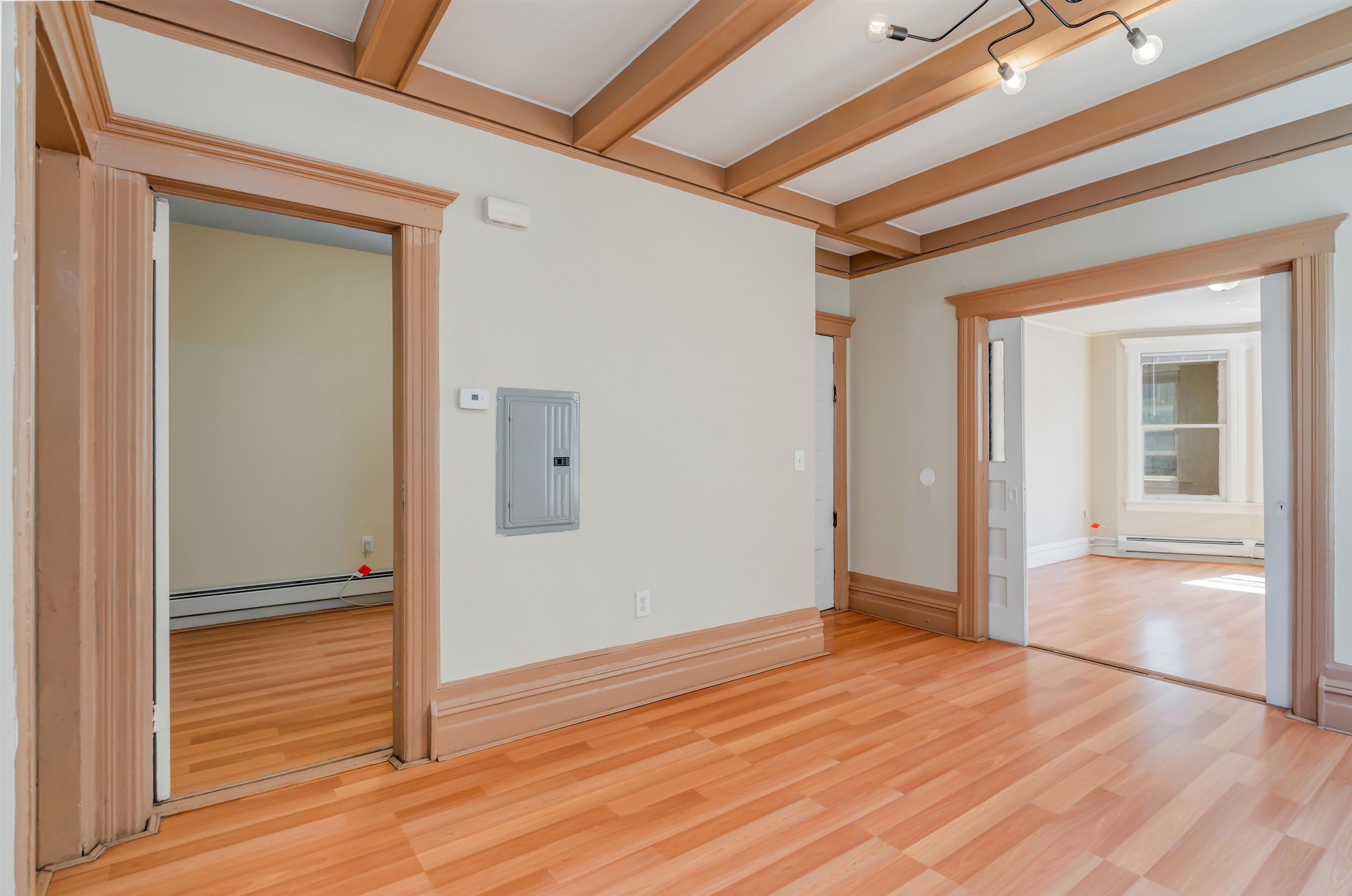 27 ROMAINE AVE – photo 4
