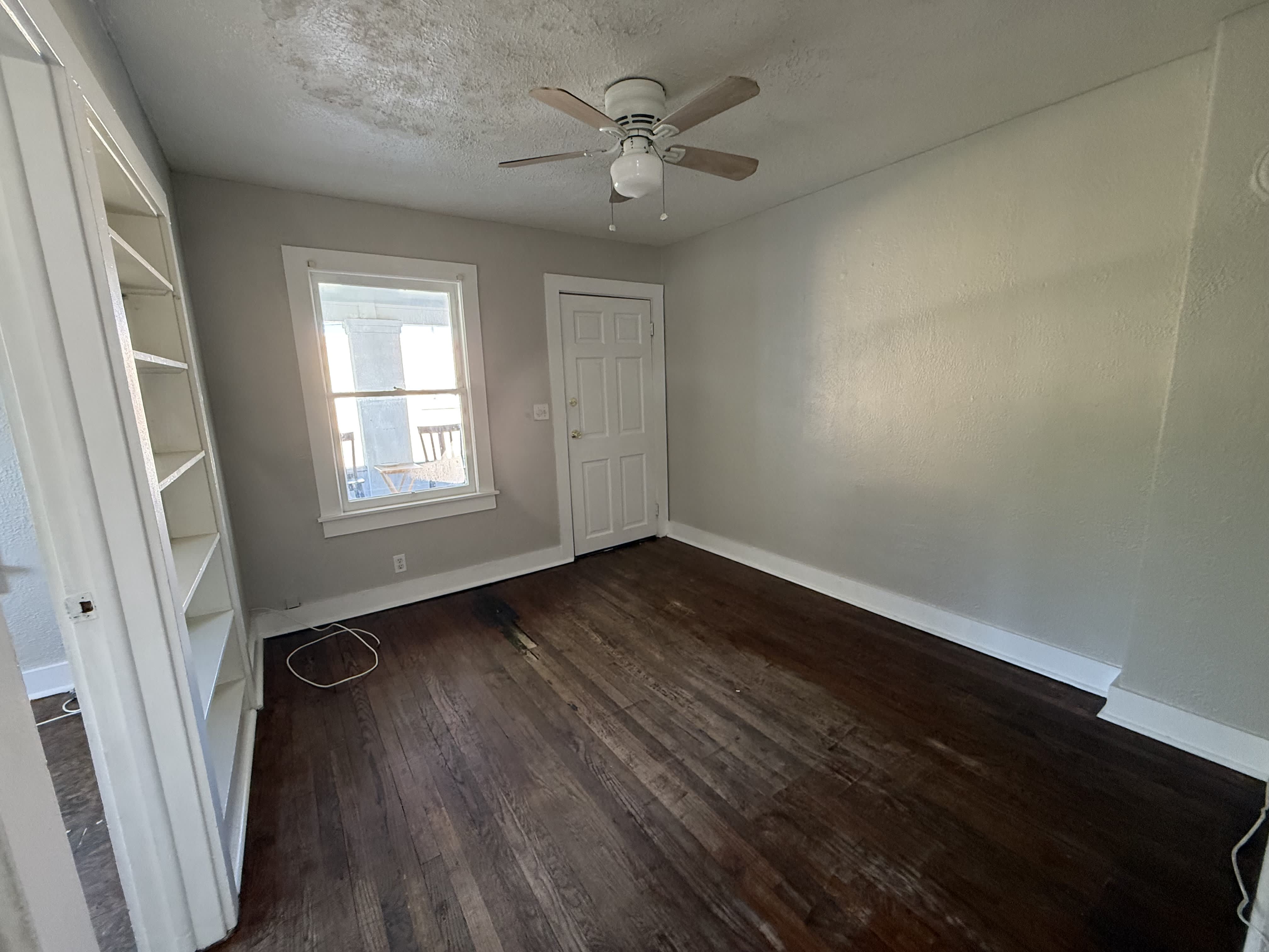 5150 6th St Apt 3 – photo 4