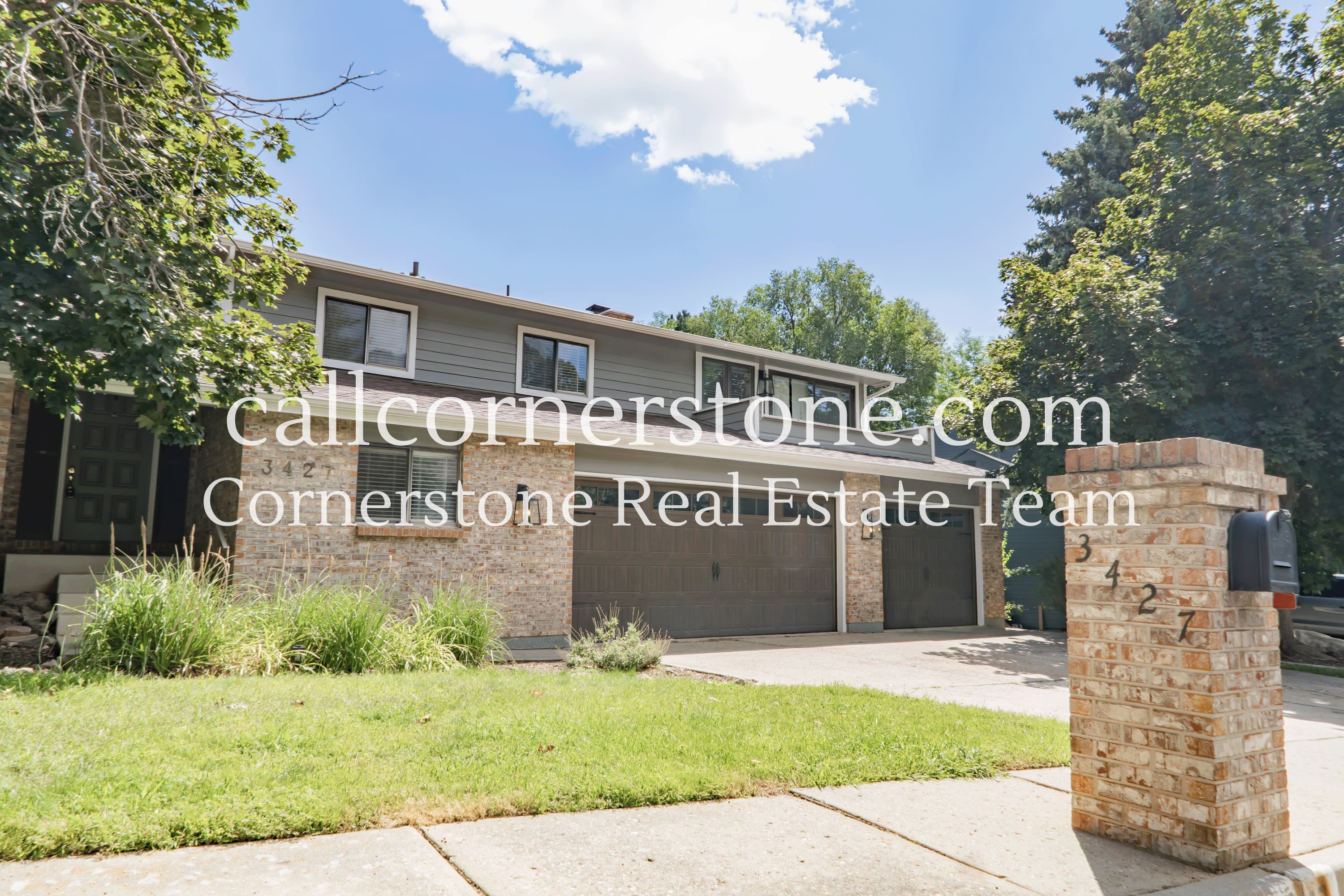 3427 Clubheights Drive – photo 2