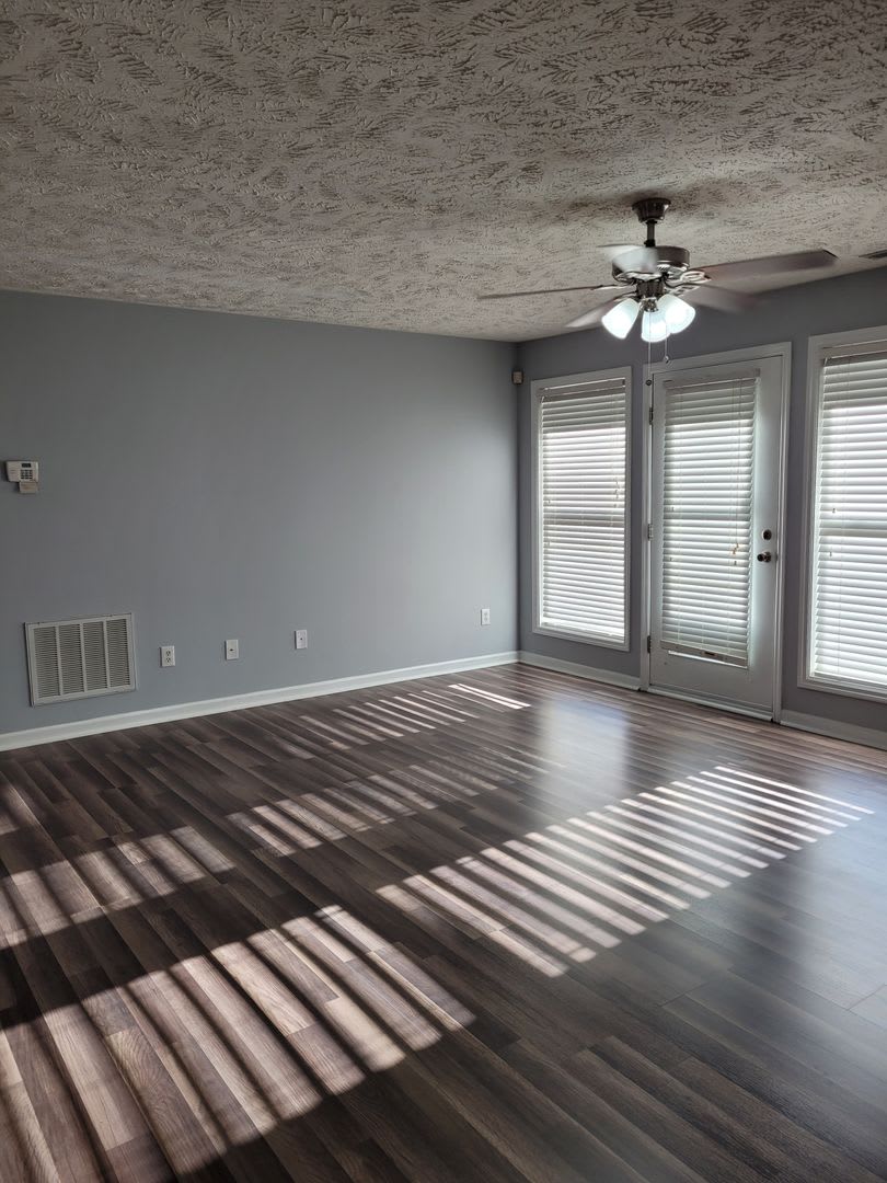 Recently Updated Condo For Home – photo 4