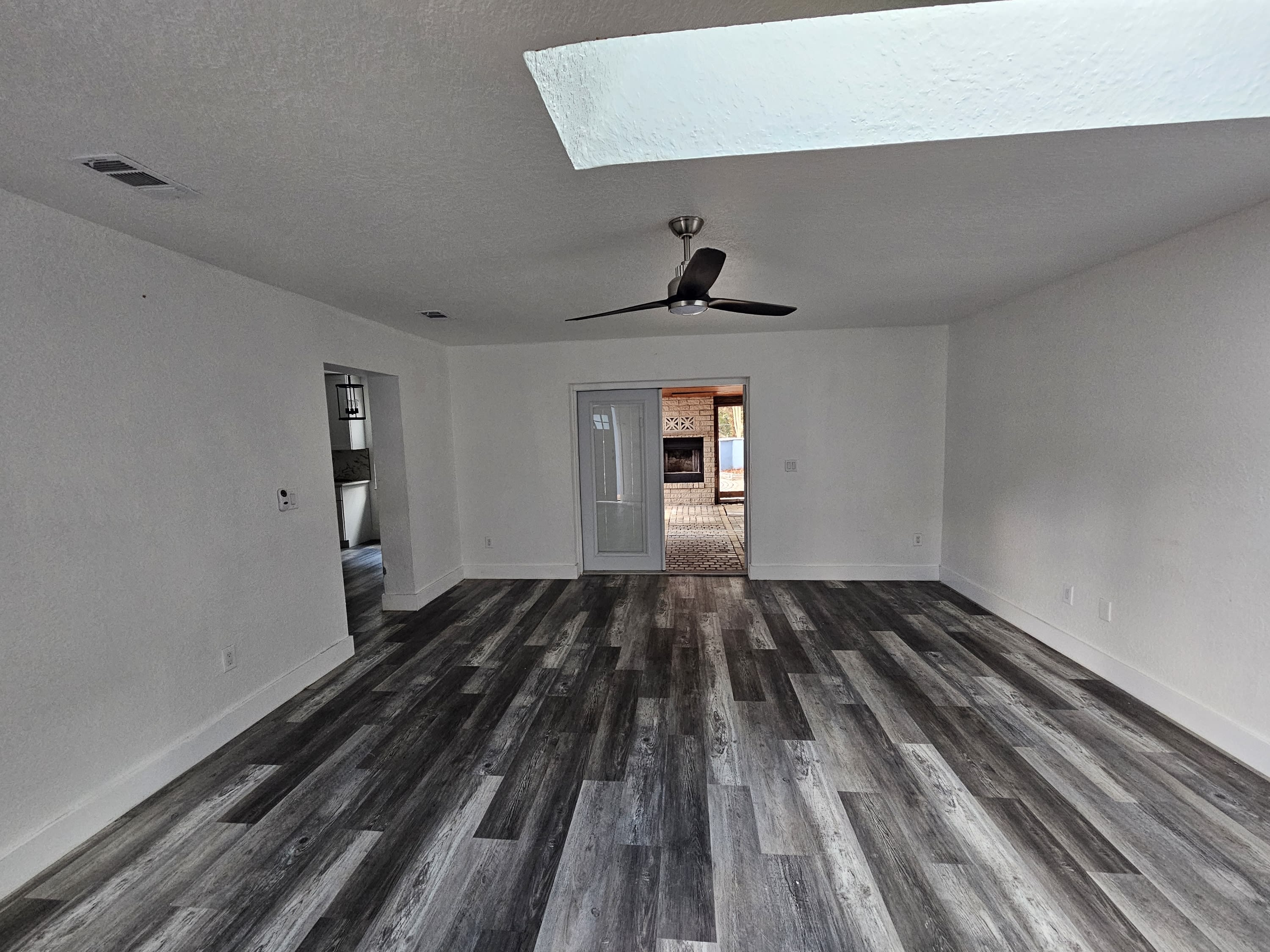 8198 Southeast 164th Place – photo 4