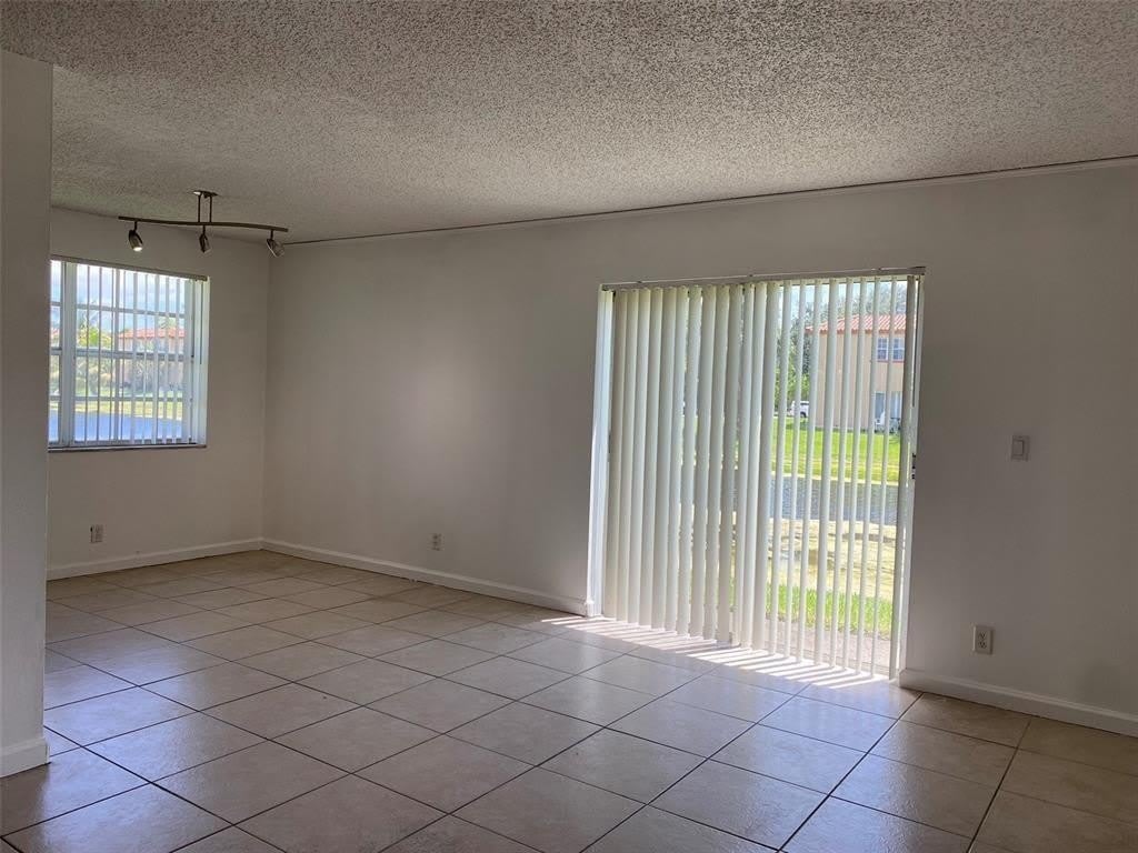 8734 Sw 3 Street – photo 4