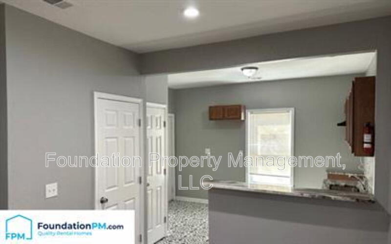 2001 Waverly Ave – photo 5