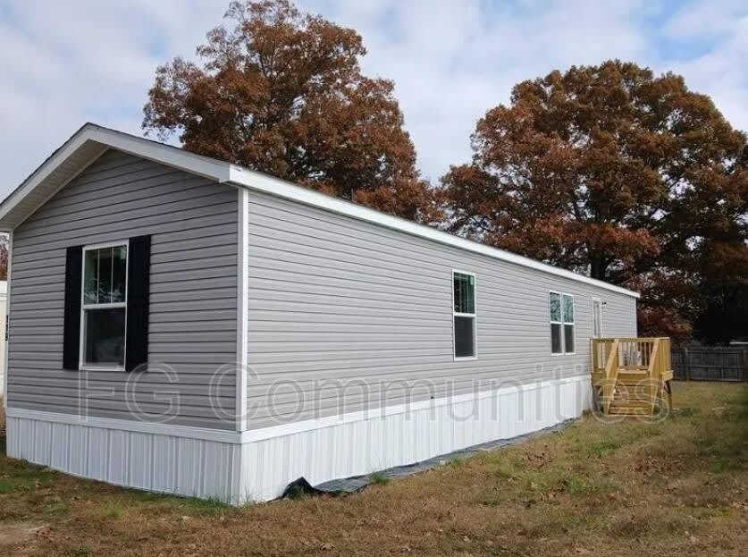3220 Sutton Lane – photo 1
