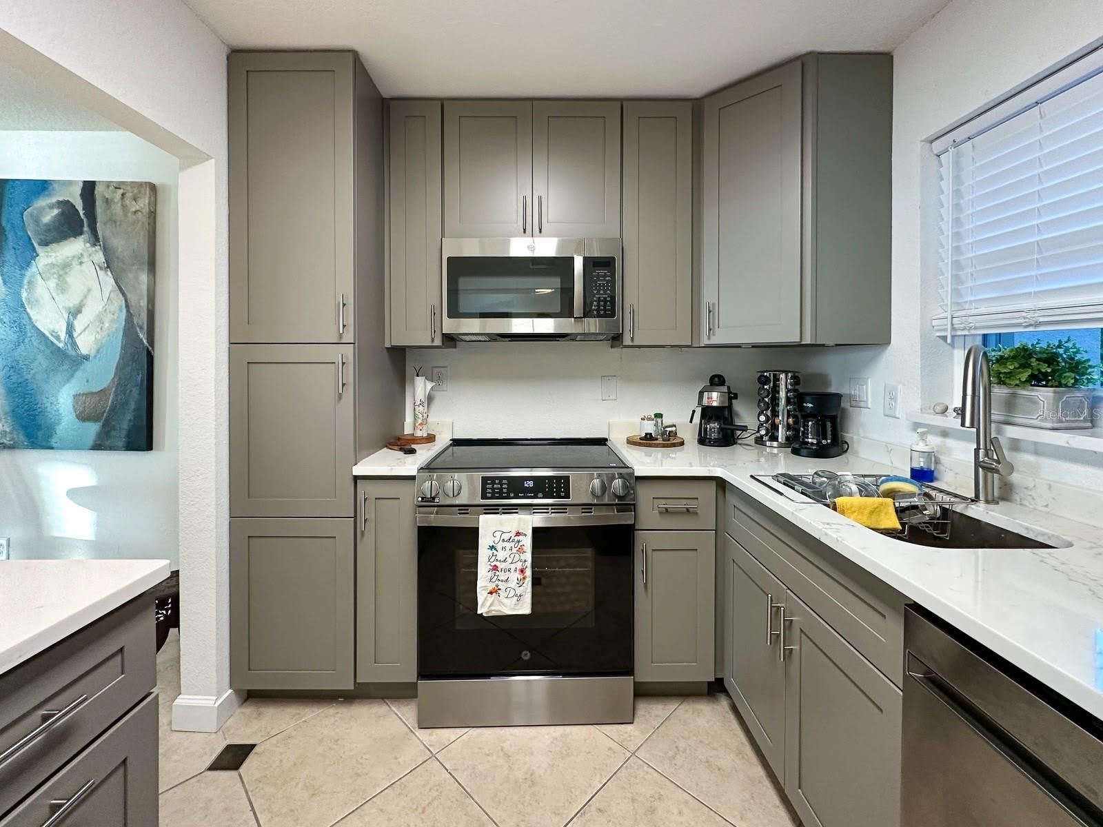 7920 Sun Island Drive S – photo 4