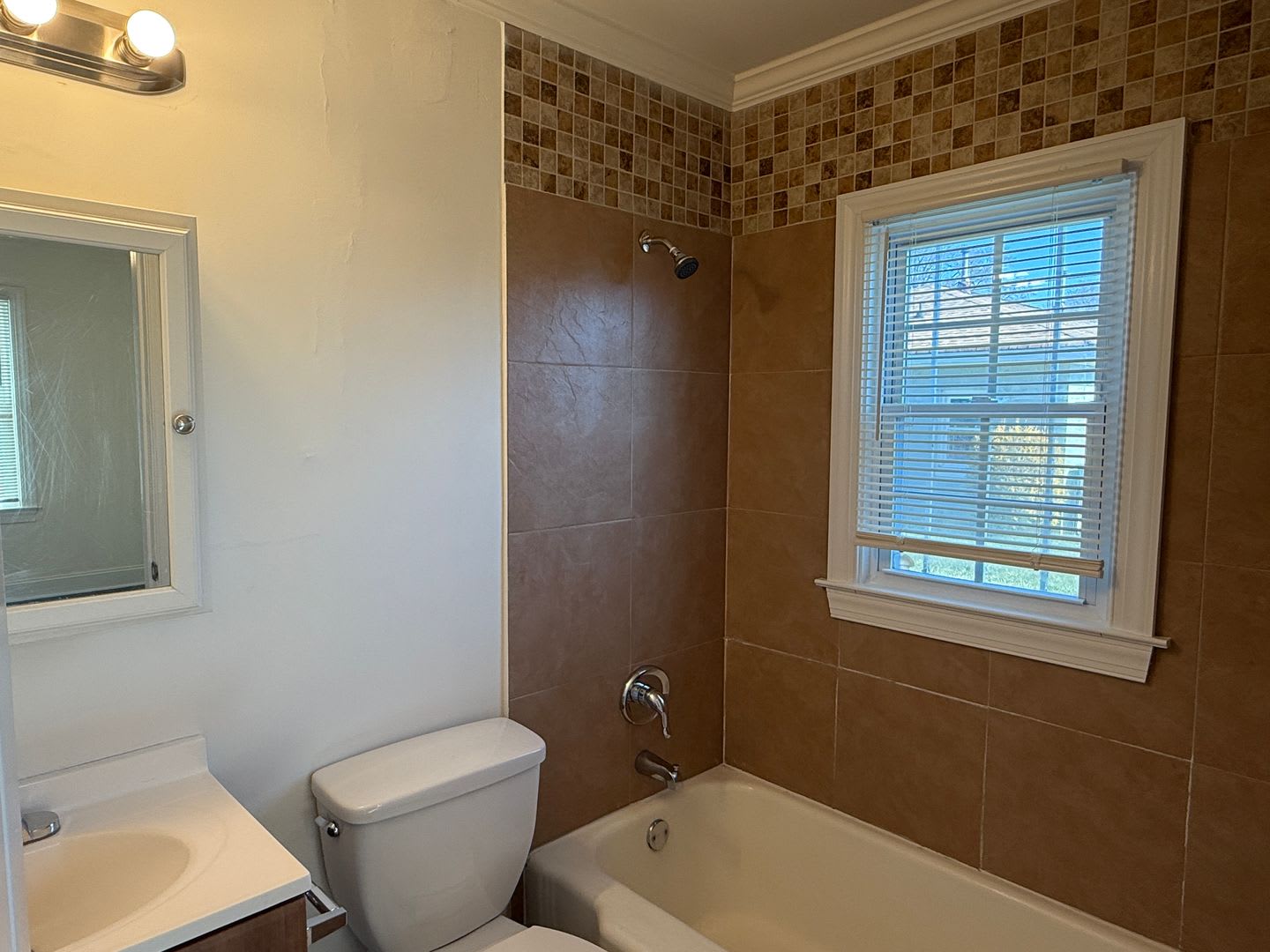 2203 Highland Street – photo 4