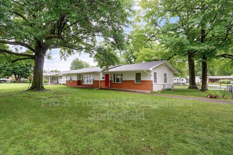 906 North Belview Ave – photo 2