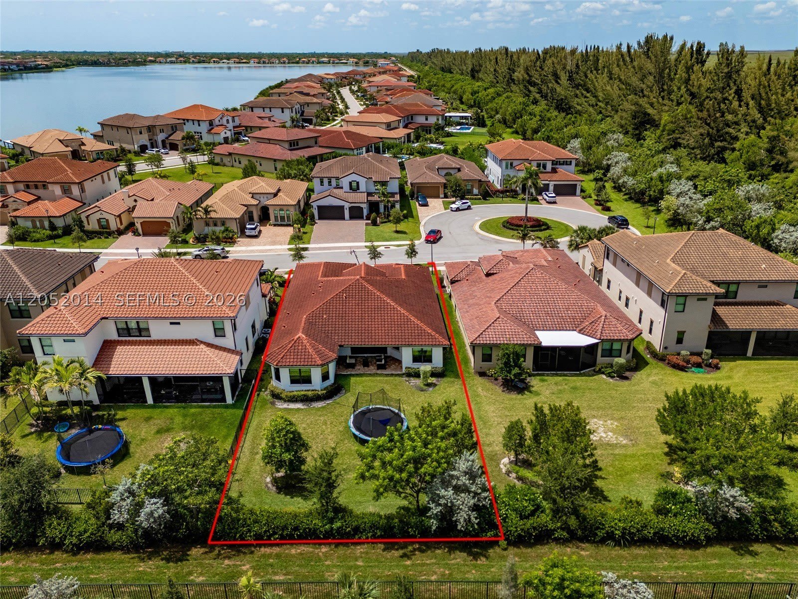 12835 Bayside Ct – photo 2