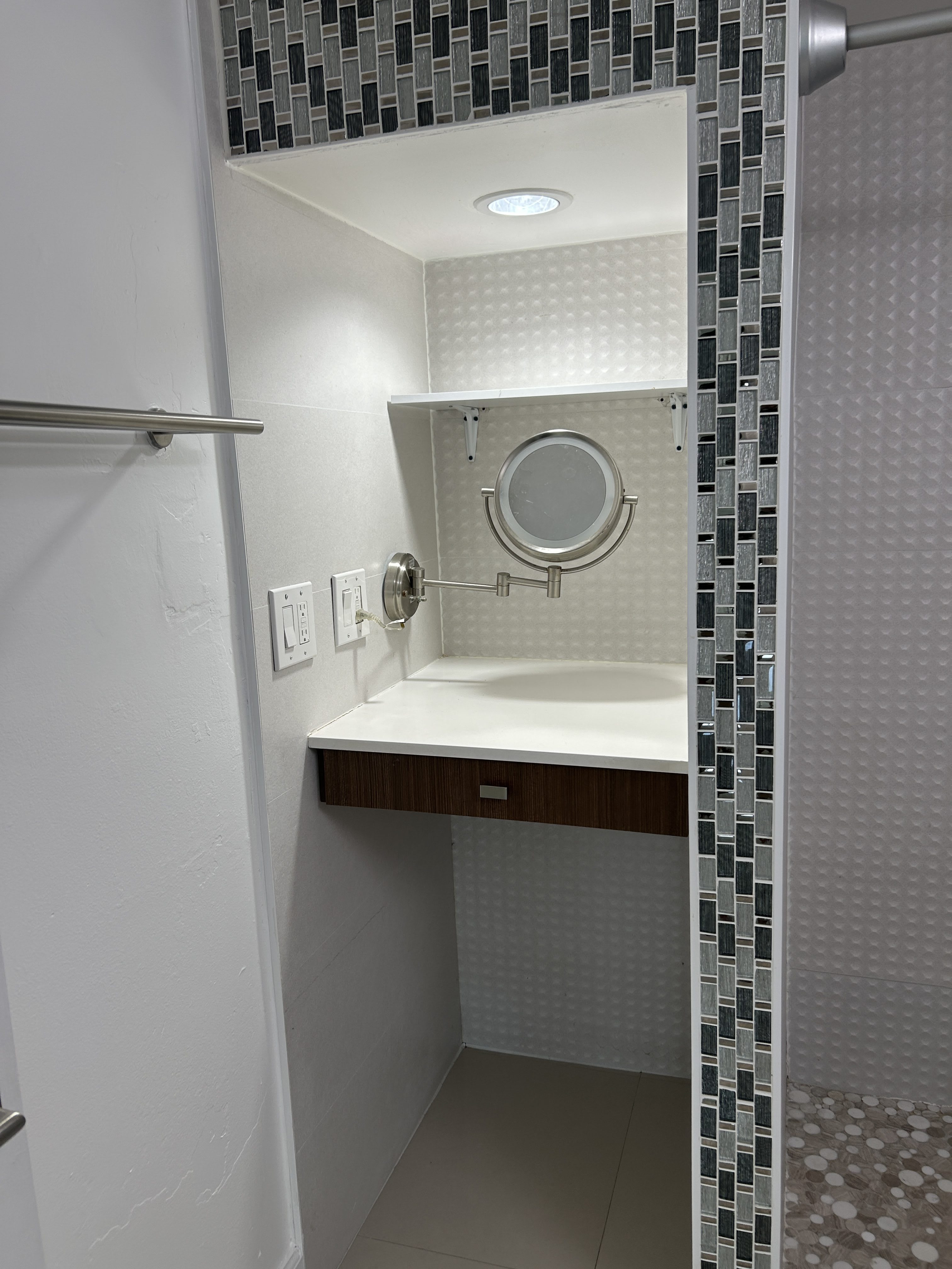 2075 Southwest 122nd Avenue – photo 5