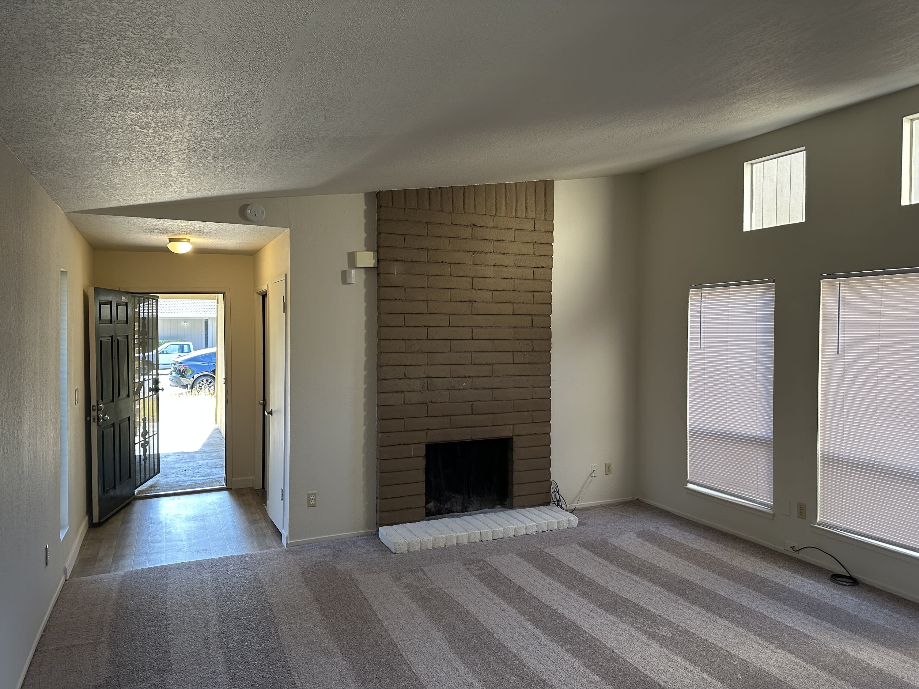 5627 Passero Way – photo 2