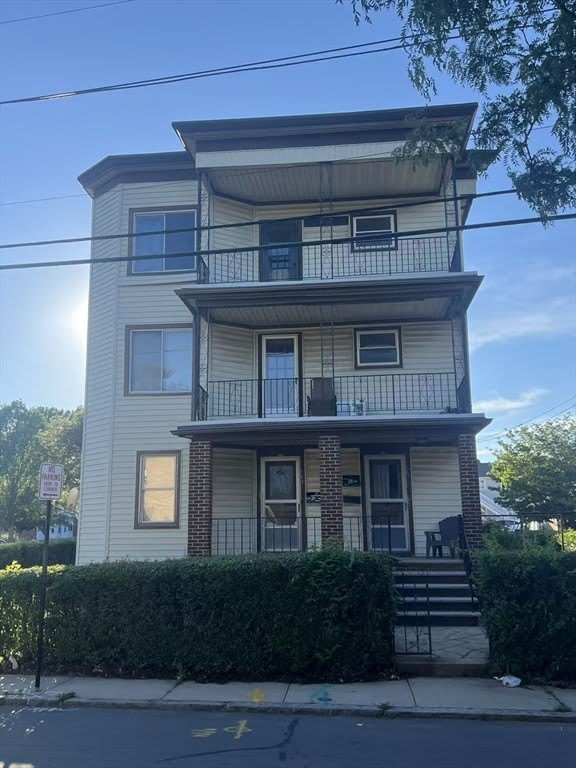 161 Liberty St – photo 2