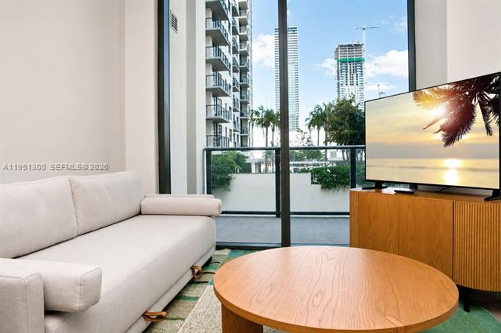 11 Ne 6Th St Cu 1109 Miami Fl 33132 – photo 1