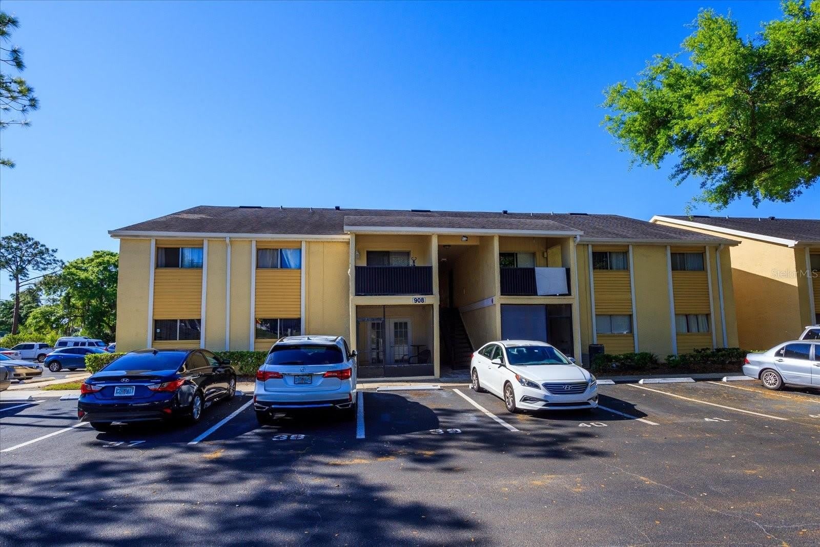 908 LAKE DESTINY Road – photo 2