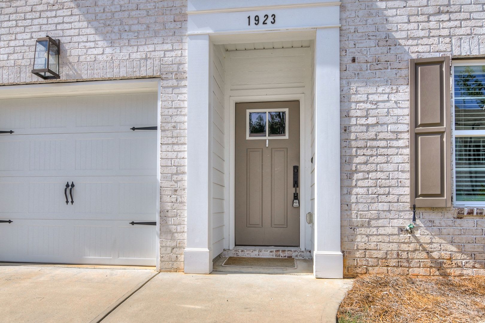 Luxury Townhome! – photo 4