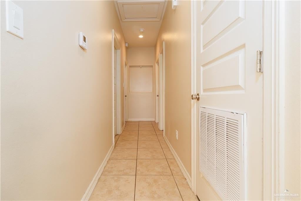 2710 E Garfield Avenue – photo 5