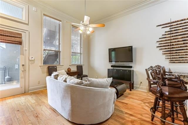 8416 Oak Street – photo 3