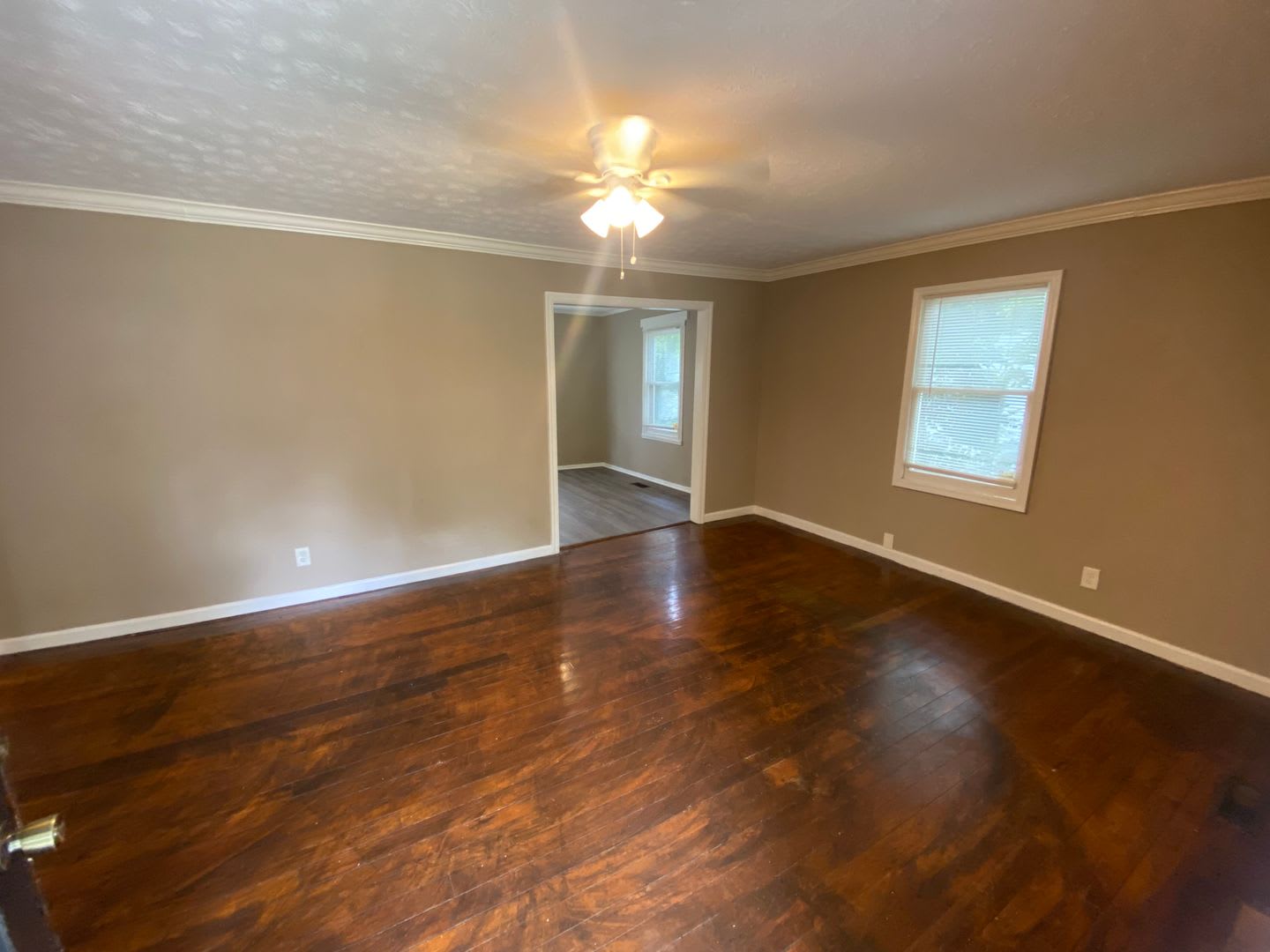 **2 Bedroom / 1 Bathroom Home for Rent in East Columbus*** – photo 4