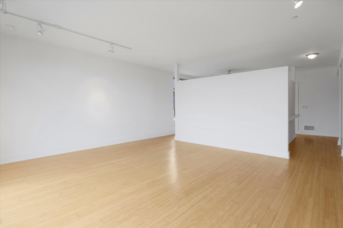 521 Shady Ave – photo 4