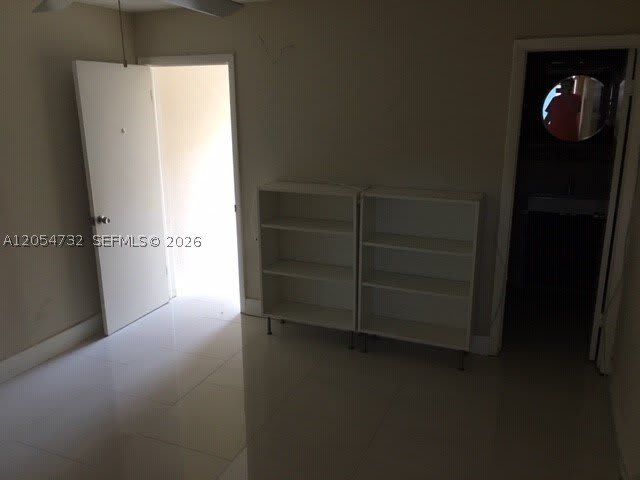 2407 SW 42nd Ave – photo 3