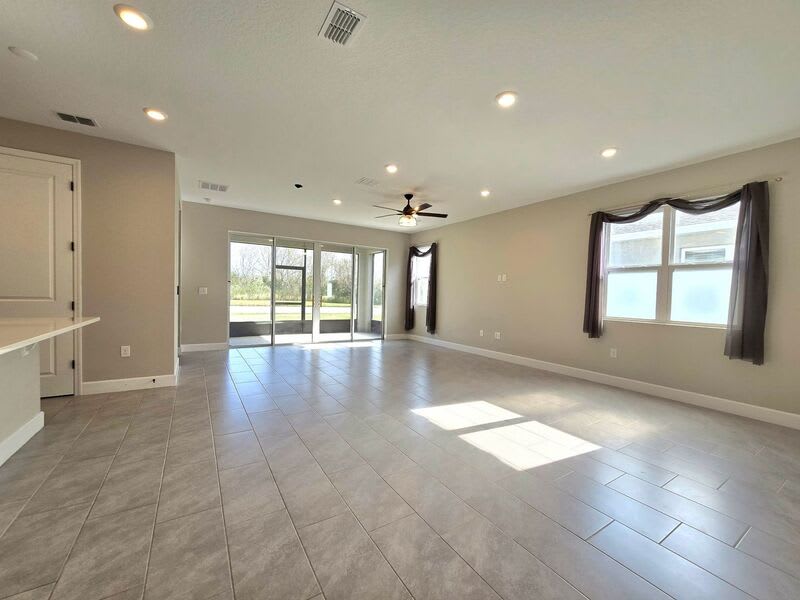 5431 Arlington River Dr – photo 3