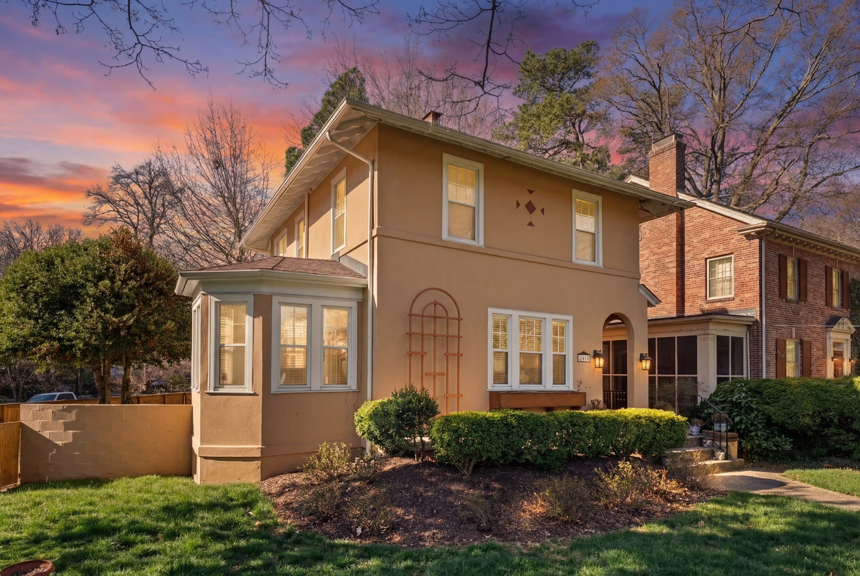 4400 Forest Hill Avenue – photo 1