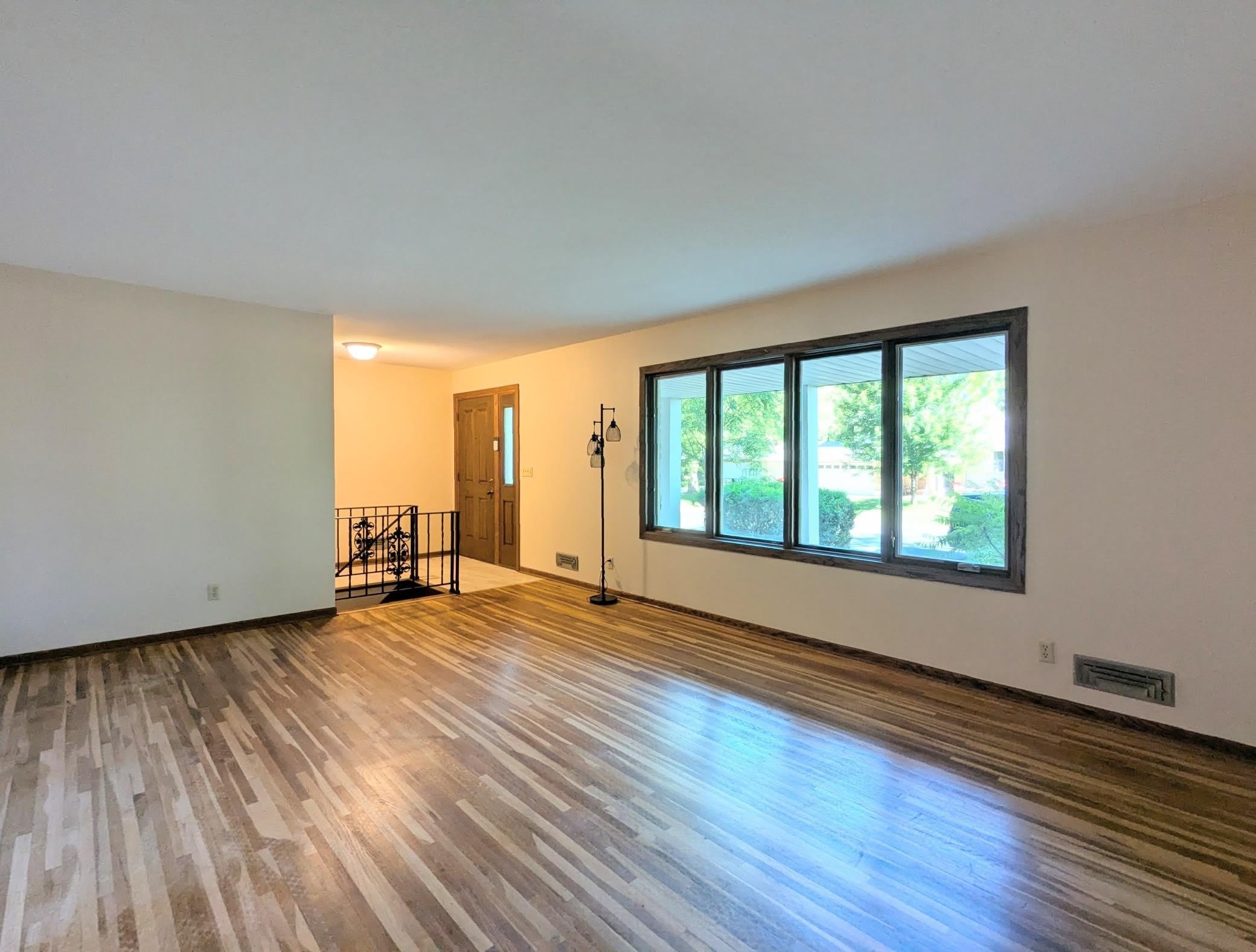 6065 Oakwood Road – photo 5