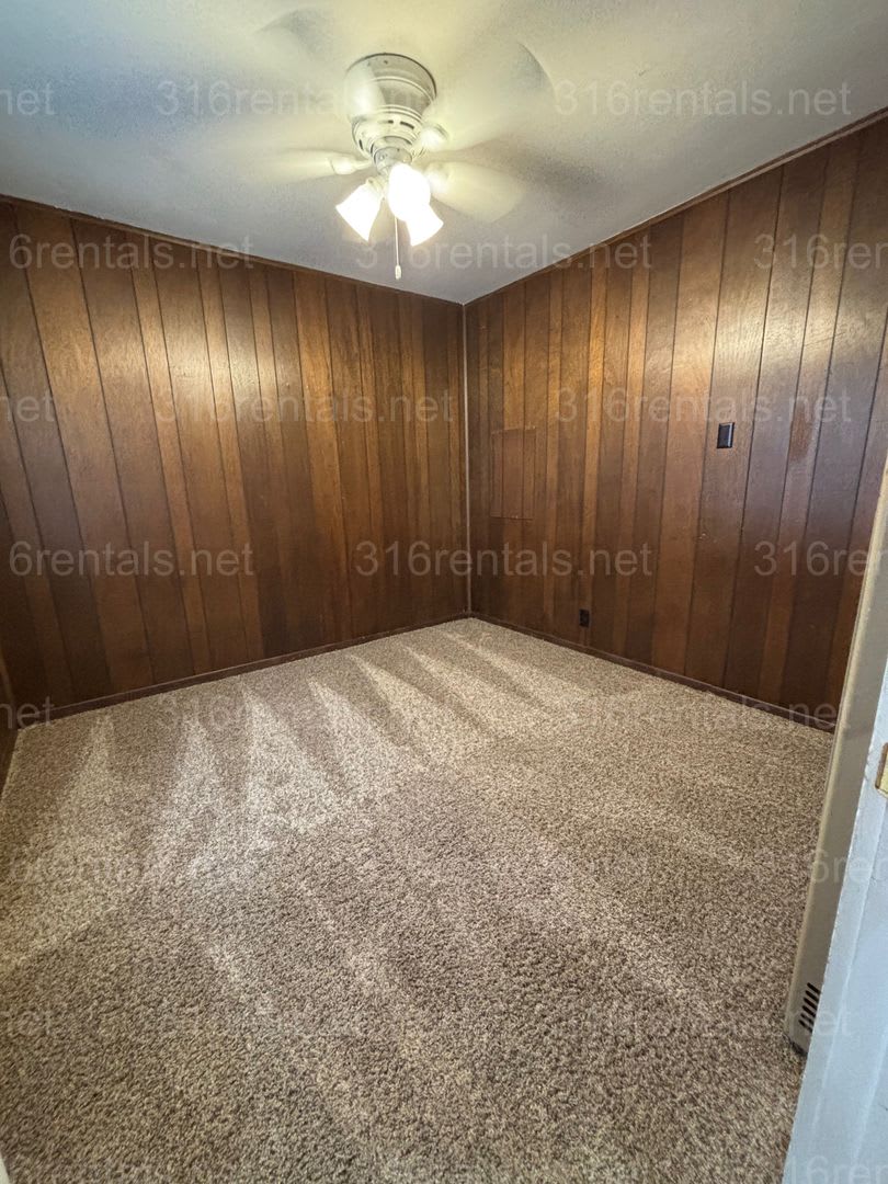 Two Bed One Bath Available Now – photo 3