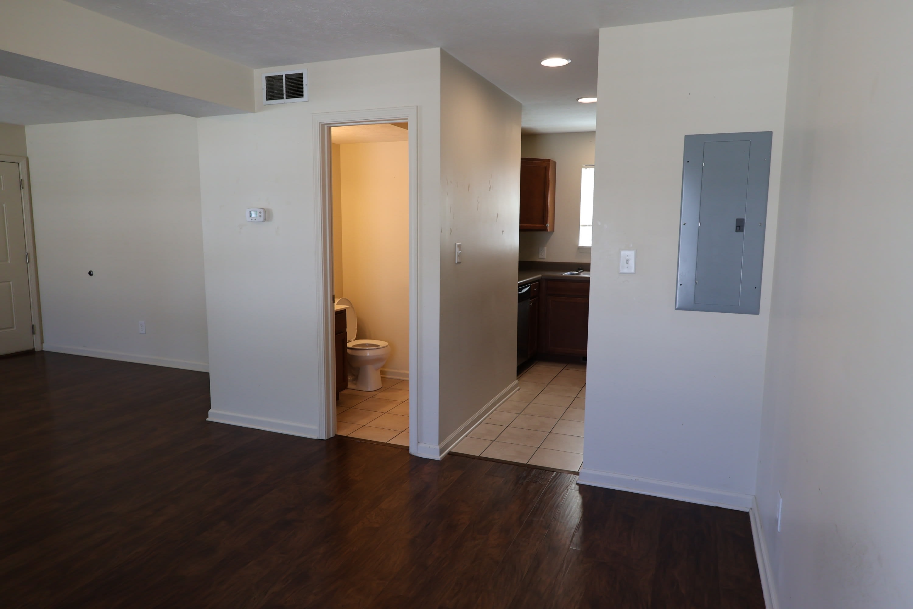 1427 Sycamore Street – photo 3