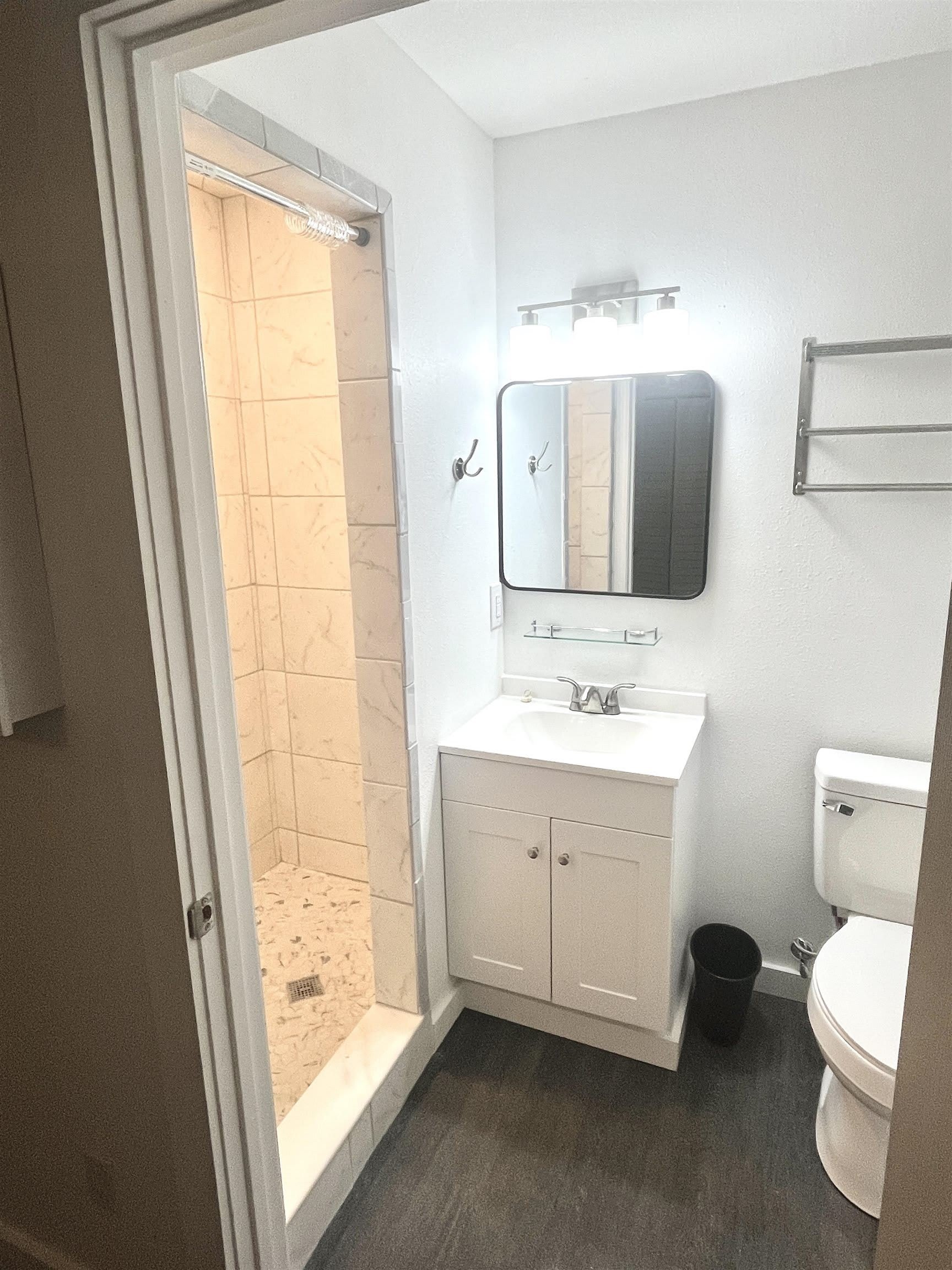 685 S Waukeenah Street – photo 5