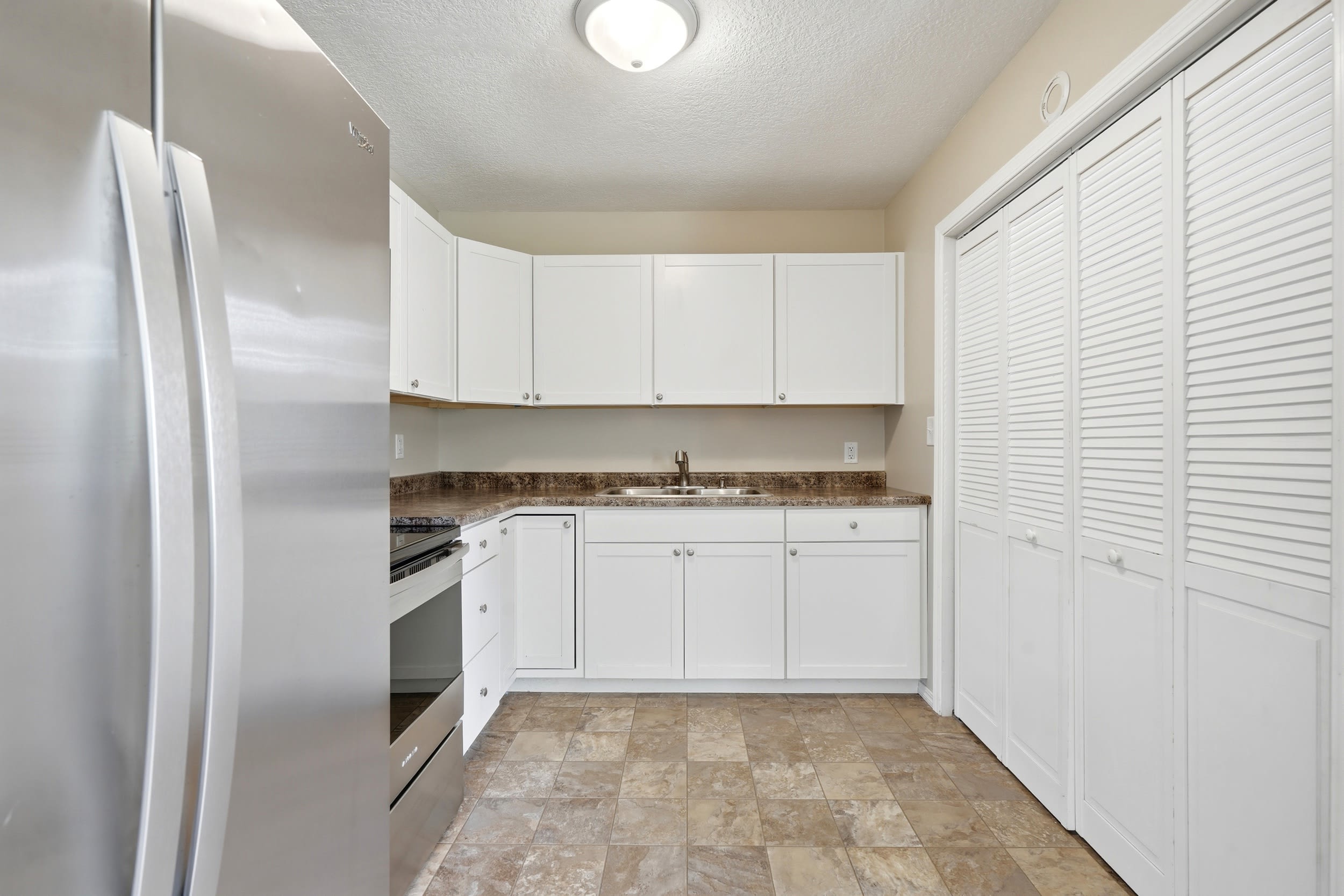 304 West Pine Street – photo 5