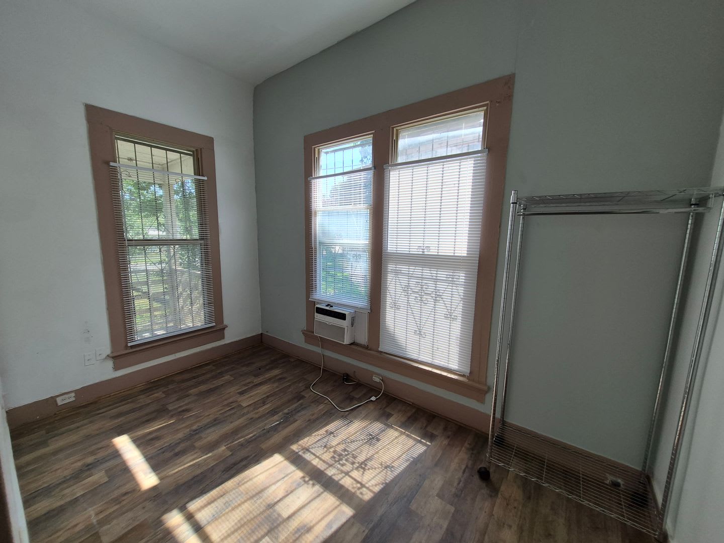 414 Sherman, San Antonio, TX. 78202 – photo 3