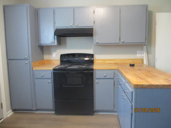 323 Oak Street – photo 4
