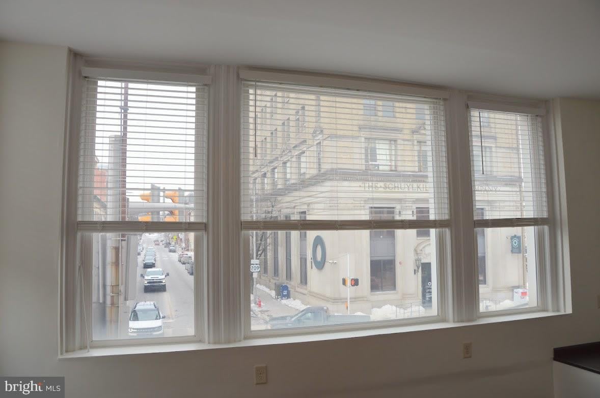 100 N CENTRE Street – photo 3