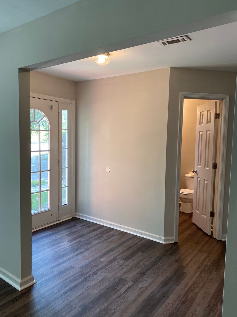 Spacious 4 Bed 2 5 Bath In Great Swim Tennis Community – photo 2