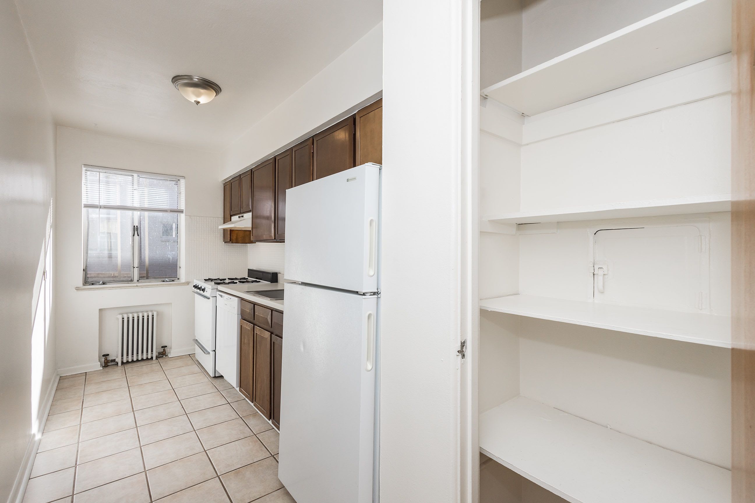 Court Place – photo 2