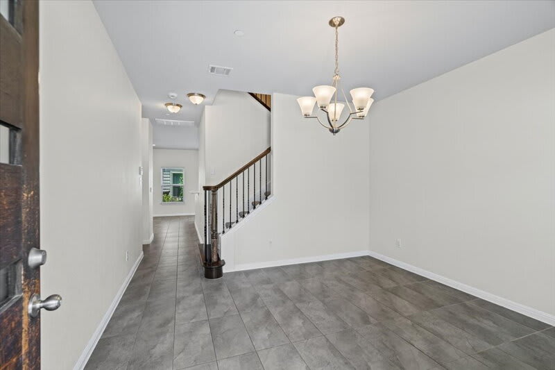 1502 Airedale Rd – photo 3