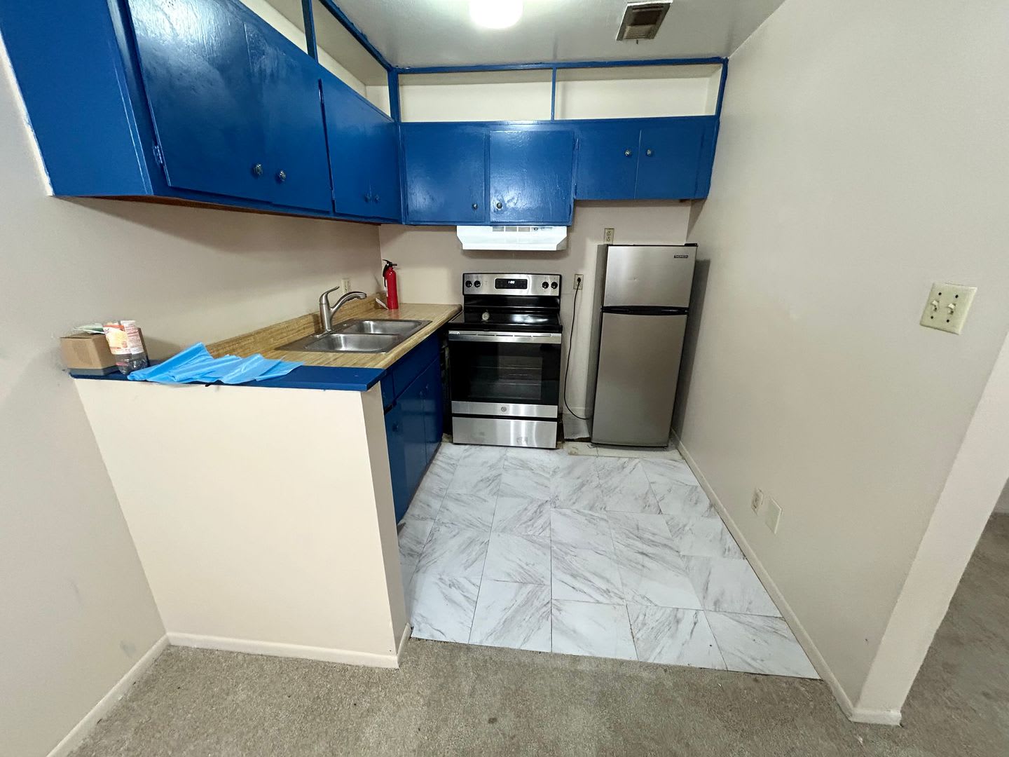 Cozy 1 Bedroom, 1 Bath Condo with Easy Freeway Access – photo 5